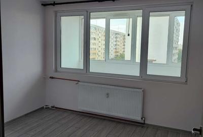 Apartament cu 2 camere semidecomandat în Câmpia Libertății