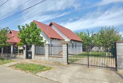 Casă individuală cu 4 camere cu Canalizare în Dumbrăvița - 6