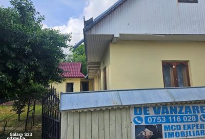 Casă cu 4 camere în Păstrăveni - 9