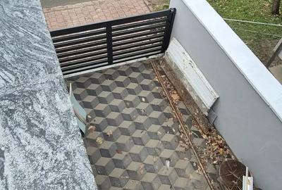 Spațiu comercial, de 280 mp, în Central - 3