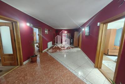 Casă individuală cu 8 camere cu Teren 492 Mp în Vest - 10