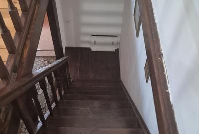 Casă cu 4 camere în Central - 7