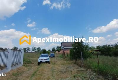 Casă cu 4 camere în Adunații-Copăceni