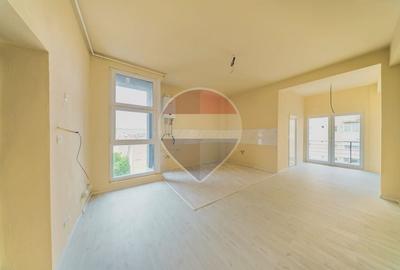 Apartament cu 2 camere semidecomandat în Intim