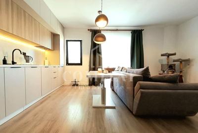 Apartament cu 2 camere semidecomandat, mobilat în Florești