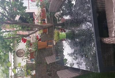 Casă în 16 Februarie - 1