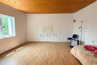 Casă cu 3 camere în Rotbav - 6