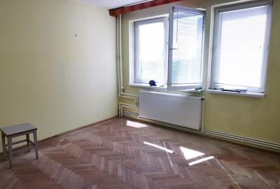 Apartament cu 2 camere semidecomandat în Tomis II - 2