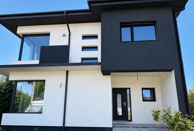 Casă individuală cu 5 camere cu Teren 950 Mp în Nord - 1