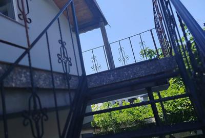 Casă cu 3 camere în Transilvaniei