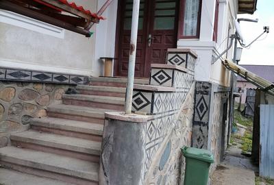 Casă cu 4 camere în Corbeni - 1