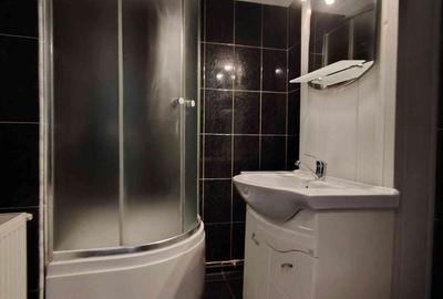 Apartament cu 2 camere semidecomandat în Micro 9 - 9