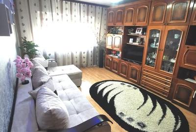 Apartament cu 2 camere decomandat în Piața Centrală - 1