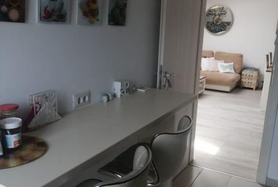 Apartament cu 2 camere semidecomandat, mobilat în Central - 15