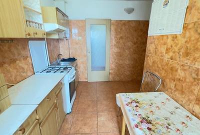 Apartament cu 3 camere decomandat în Județean - 13