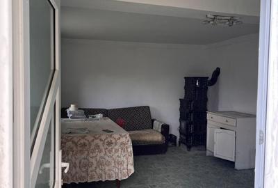 Casă cu 3 camere în Vaideeni