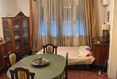 Apartament cu 3 camere decomandat în Universitate - 1