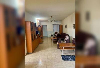 Casă cu 8 camere cu Canalizare în Coiciu - 5