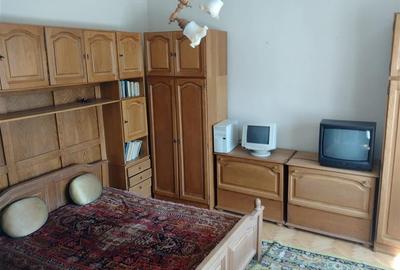 Casă individuală cu 4 camere cu Teren 446 Mp în Central - 11