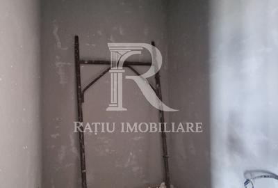 Casă cu 4 camere cu Teren 553 Mp în Oșorhei