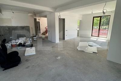 Casă individuală cu 10 camere cu Canalizare în Zorilor - 7