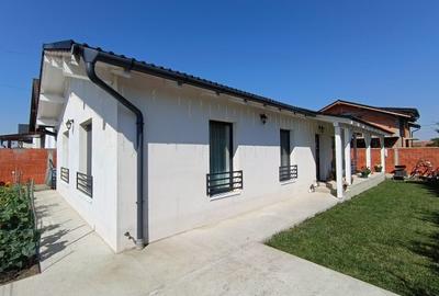 Casă cu 3 camere în Cihei - 1