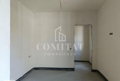 Casă cu 4 camere în Luna
