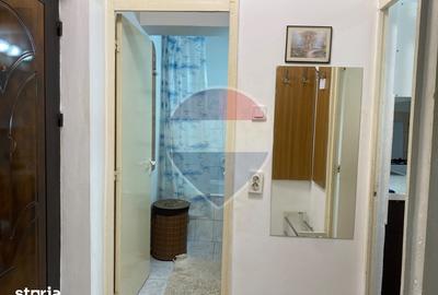 Garsonieră decomandată în Cetate