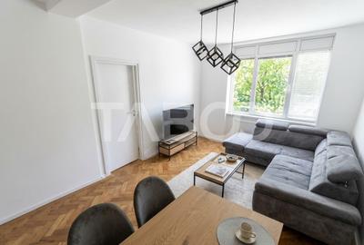 Apartament cu 2 camere semidecomandat, mobilat în Semicentral