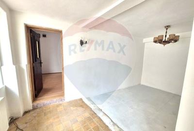 Casă cu 3 camere cu Teren 118 Mp în 13 Septembrie - 6