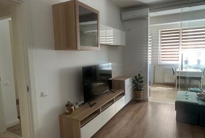 Apartament cu 2 camere decomandat în Roșu