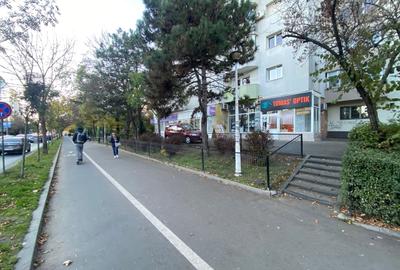 Spațiu comercial, de 75 mp, în Pipera