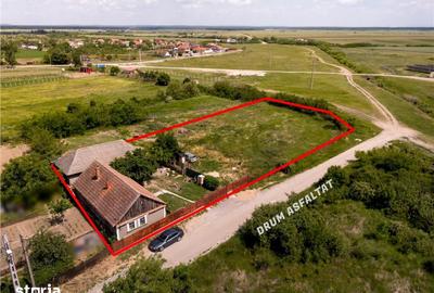 Casă cu 3 camere cu Teren 3014 Mp în Girișu de Criș - 2