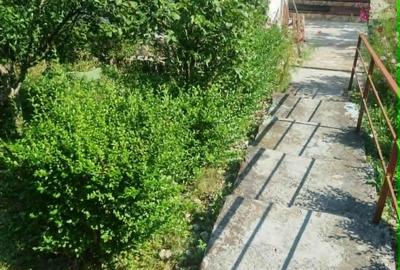 Casă cu 10 camere cu Teren 260 Mp în Central