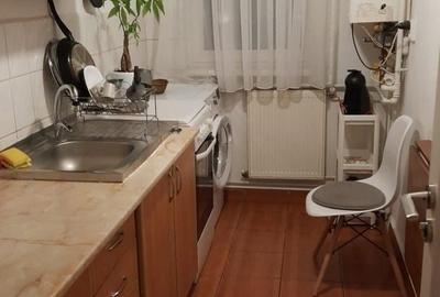 Apartament cu 2 camere semidecomandat în Cișmigiu