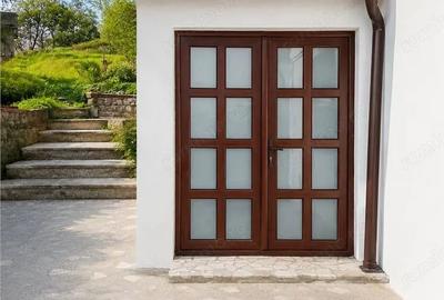 Casă cu 1 camere cu Teren 2300 Mp în Tudor