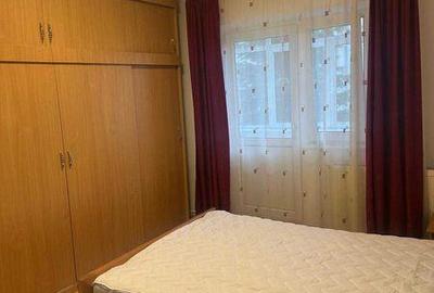 Apartament cu 3 camere decomandat, mobilat în Central