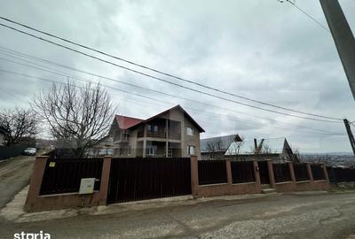 Casă cu 5 camere cu Teren 680 Mp în Ciurea