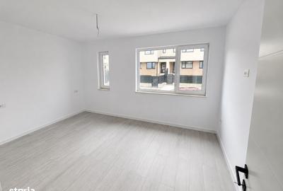 Casă cu 4 camere în Rediu