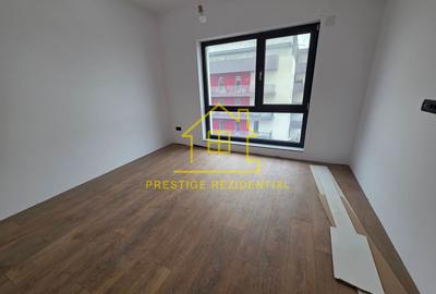 Apartament cu 4 camere în Theodor Pallady