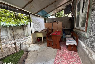 Casă cu 3 camere cu Teren 180 Mp în Vatra Luminoasă