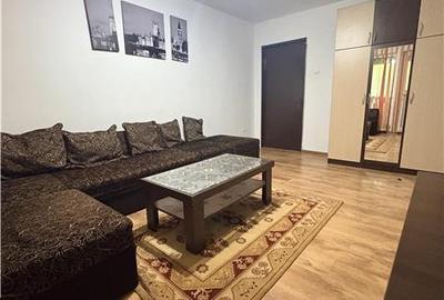 Apartament cu 3 camere decomandat în Tomis Nord