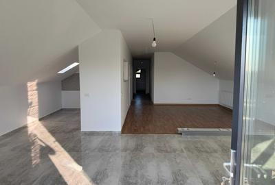 Casă cu 4 camere în Moara Vlăsiei - 1