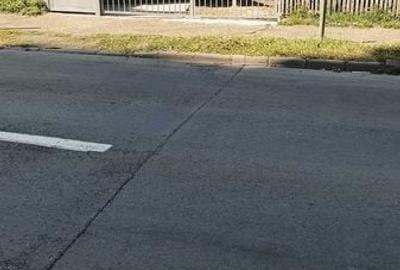 Casă cu 4 camere cu Teren 220 Mp în Berceni