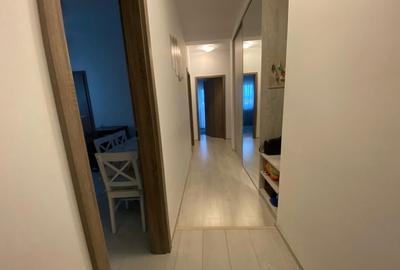 Apartament cu 3 camere decomandat în Tineretului - 2