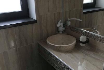 Spațiu comercial, de 210 mp, în Central - 2