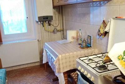 Apartament cu 2 camere nedecomandat în Brăilei - 2