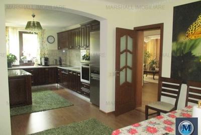 Casă cu 8 camere cu Garaj în Strejnicu - 8