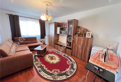 Apartament cu 3 camere decomandat, mobilat în Vasile Aaron