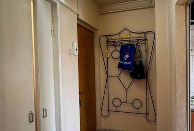 Apartament cu 2 camere semidecomandat în Țiglina 3